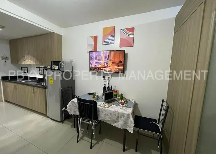 At Shore Residences, Mall Of Complex By Pbyy Aparthotel